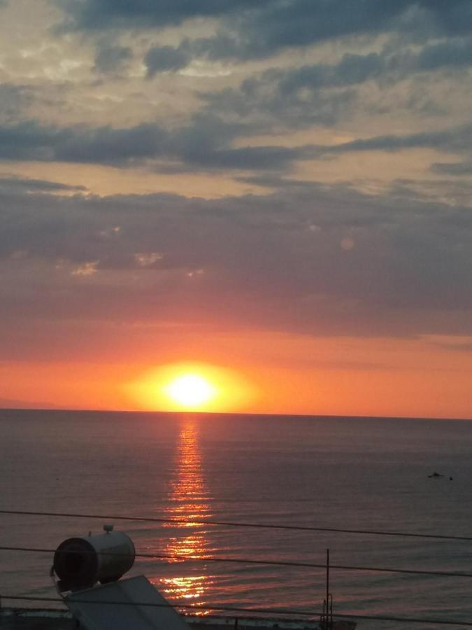 לפטוקריה Sea View Apartments Aphrodite מראה חיצוני תמונה