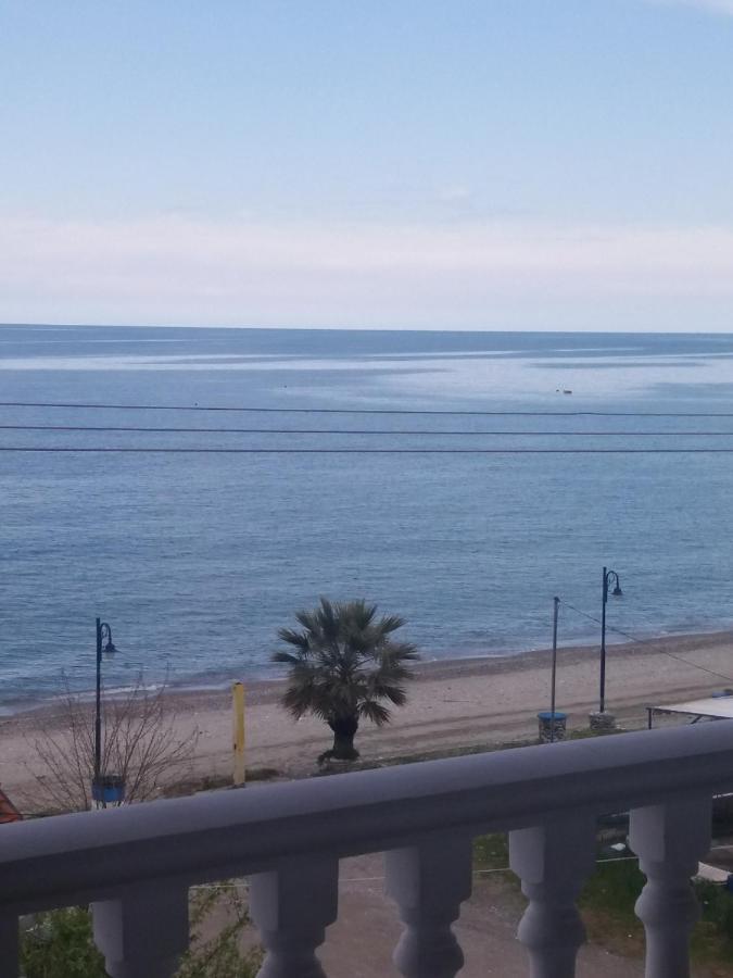 לפטוקריה Sea View Apartments Aphrodite מראה חיצוני תמונה